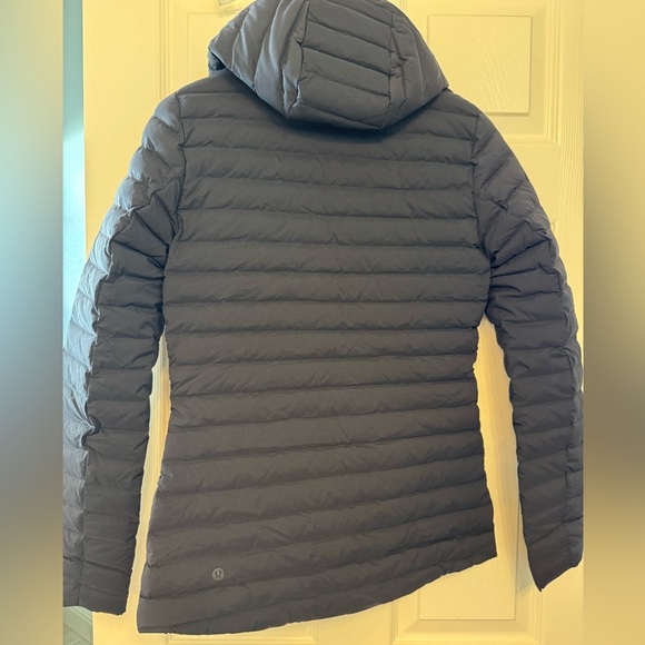 lululemon athletica black Women's Down for It All Jacket - Picture 6 of 13